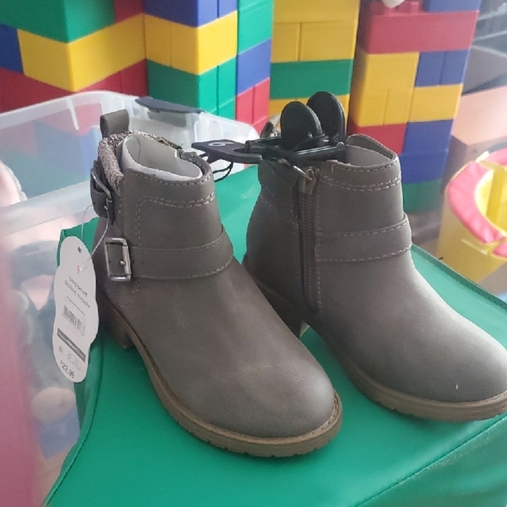 Wonder Nation Brown Boots with Side Buckle